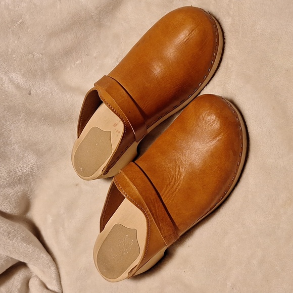 Swedish Hasbeens Shoes - Swedish hasbeens husband clog size 40 women's 9